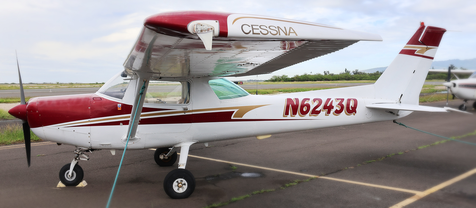 N6243q Cessna 152 hawaii airplane rentals