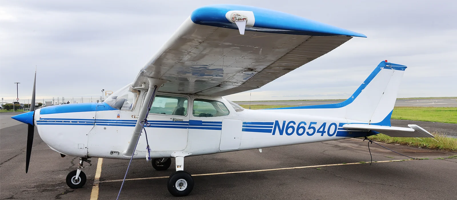 N66540 Cessna 182 hawaii airplane rentals