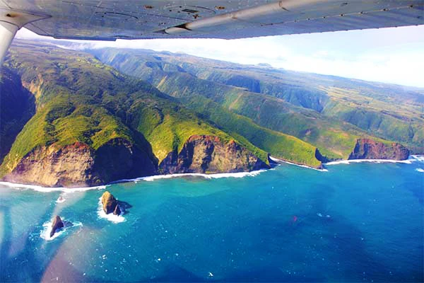 Sea Cliffs Molokai aviation staff